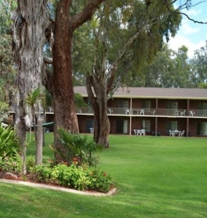 Tocumwal Golf Resort Exterior foto